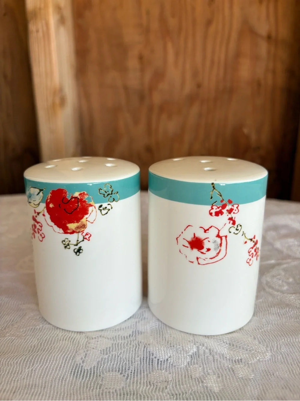 Lenox Chirp Cylinder Salt & Pepper Shakers Set Simply Fine Porcelain Bird Floral